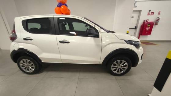 FIAT MOBI 1.0 EVO FLEX LIKE. MANUAL